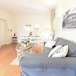 Romantic Apartment Metro Flaminio